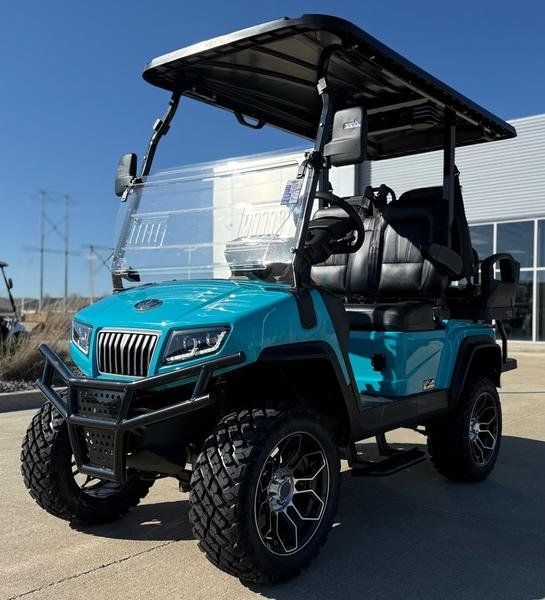 2025 Evolution Electric Vehicles D5-Maverick 2+2
